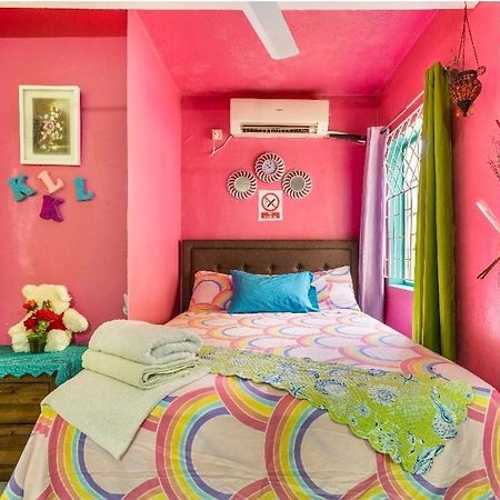 Colorful Private Room Oasis Montego Bay Exteriör bild